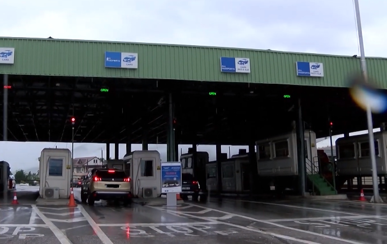 Tentoi trafikimin e dro gës nga Kosova në Shqipëri  kapet në flagrancë prizrenasi