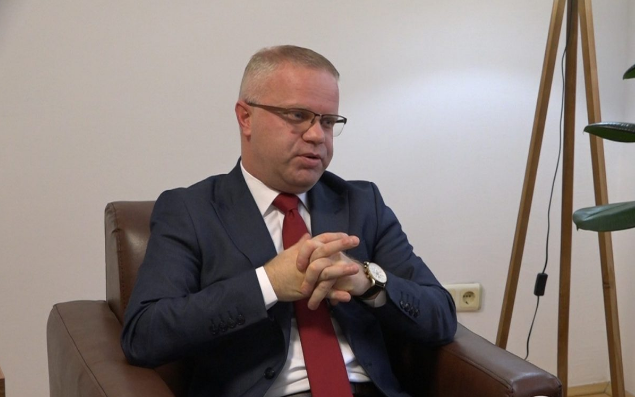 Bajraktari  Kushtetuesja ndaloi mundësinë e abuzimit me numra